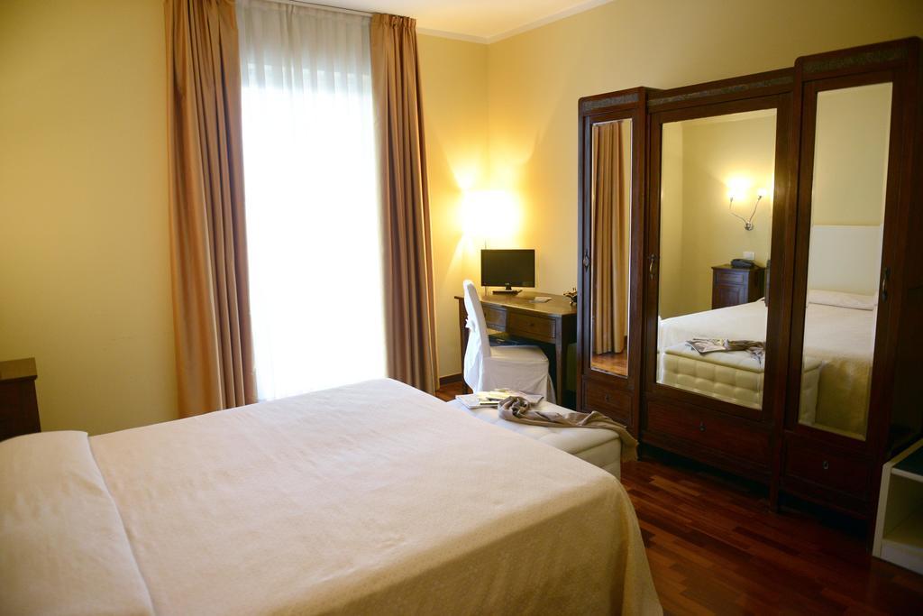 מטרה Hotel La Corte מראה חיצוני תמונה